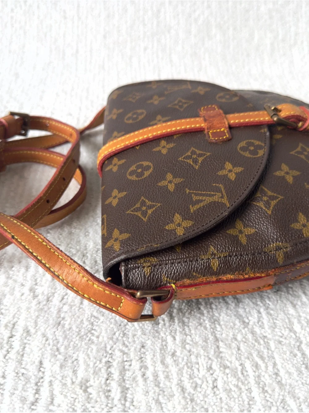 Louis Vuitton tan brown classic